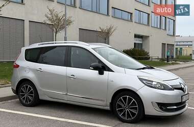 Минивэн Renault Grand Scenic 2013 в 