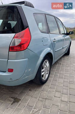 Минивэн Renault Grand Scenic 2008 в 