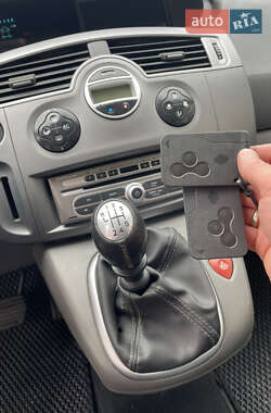 Минивэн Renault Grand Scenic 2008 в 