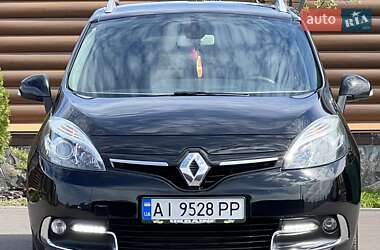 Минивэн Renault Grand Scenic 2016 в 