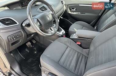 Минивэн Renault Grand Scenic 2016 в 