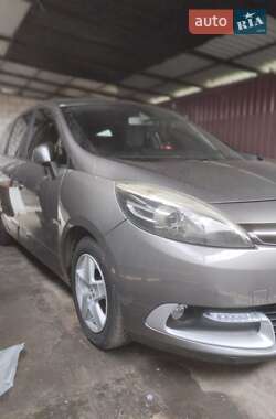 Минивэн Renault Grand Scenic 2014 в 