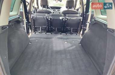 Минивэн Renault Grand Scenic 2015 в 