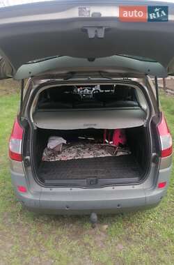 Минивэн Renault Grand Scenic 2008 в 