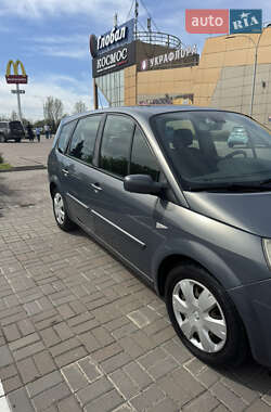 Минивэн Renault Grand Scenic 2008 в 