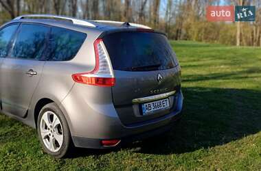 Мінівен Renault Grand Scenic 2012 в 