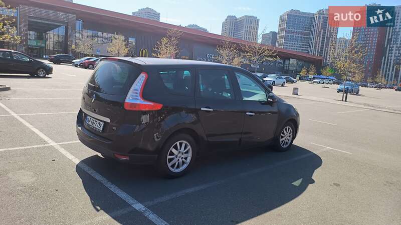 Мінівен Renault Grand Scenic 2011 в Києві