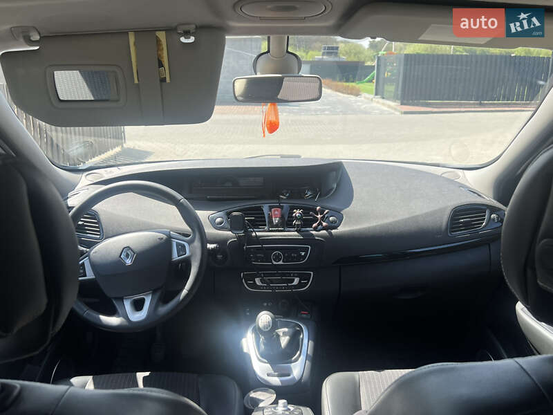 Мінівен Renault Grand Scenic 2011 в Львові