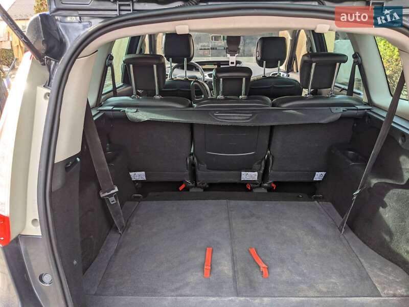 Минивэн Renault Grand Scenic 2010 в Стрые