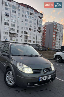 Минивэн Renault Grand Scenic 2005 в 