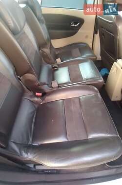 Мінівен Renault Grand Scenic 2012 в 