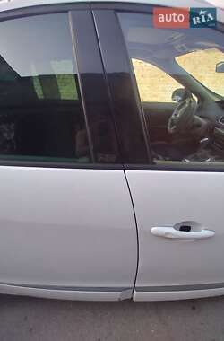 Мінівен Renault Grand Scenic 2012 в 
