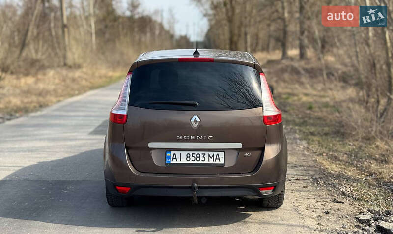 Минивэн Renault Grand Scenic 2009 в Обухове