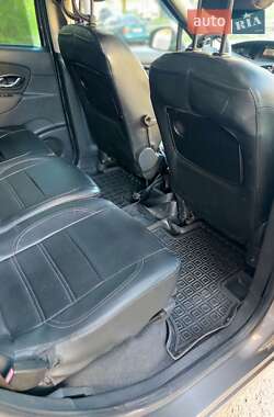Мінівен Renault Grand Scenic 2012 в 