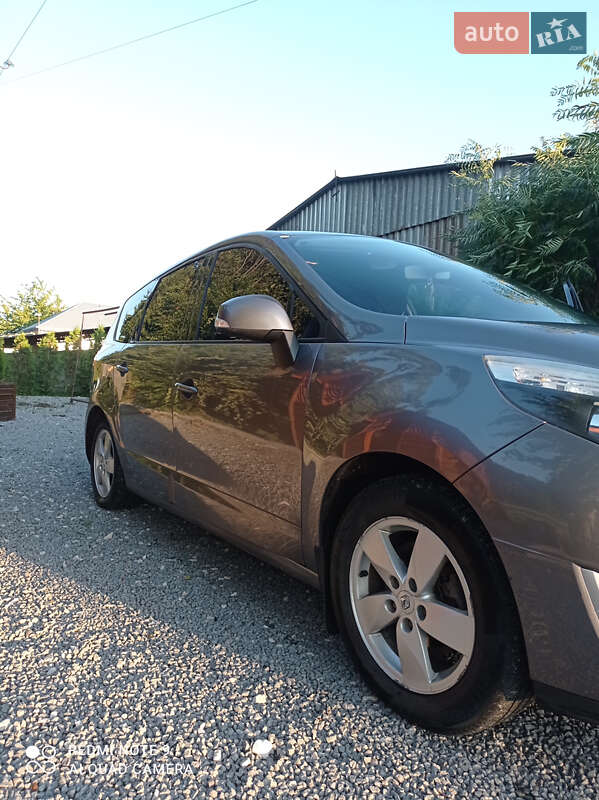 Минивэн Renault Grand Scenic 2011 в Тернополе