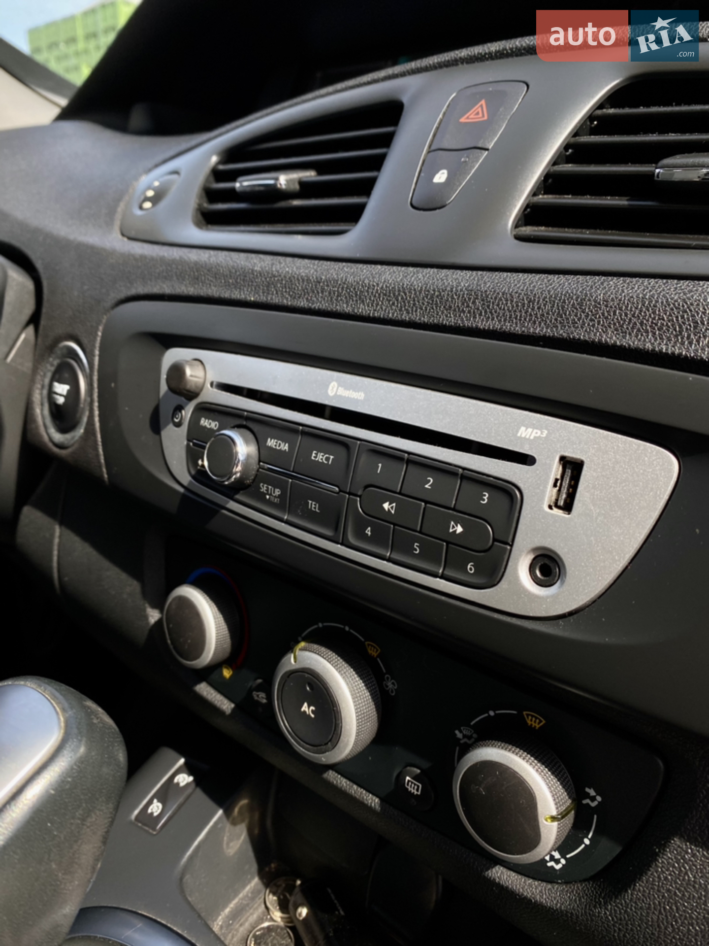 2014 Renault Scenic - мініатюра 17