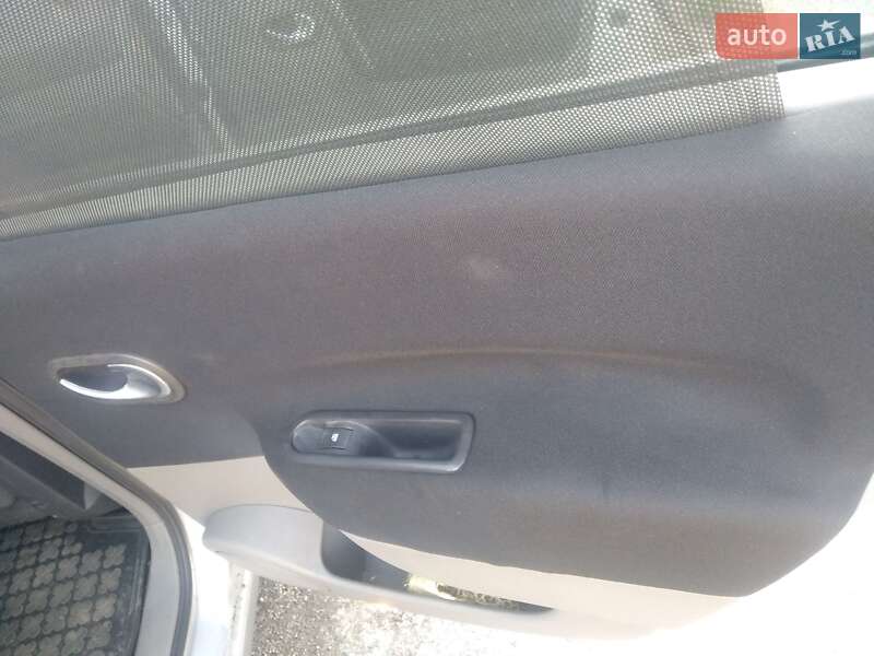 Минивэн Renault Grand Scenic 2006 в Хороле фото 4 Минивэн Renault Grand Scenic 2006 в Хороле