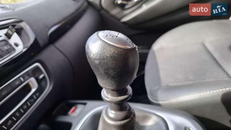 Минивэн Renault Grand Scenic 2013 в Киеве фото 28 Минивэн Renault Grand Scenic 2013 в Киеве