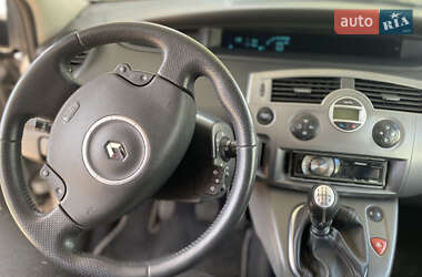 Минивэн Renault Grand Scenic 2006 в 