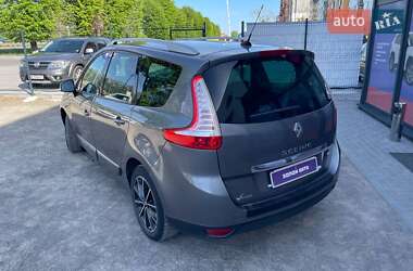 Минивэн Renault Grand Scenic 2012 в 