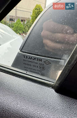 Мінівен Renault Grand Scenic 2015 в 