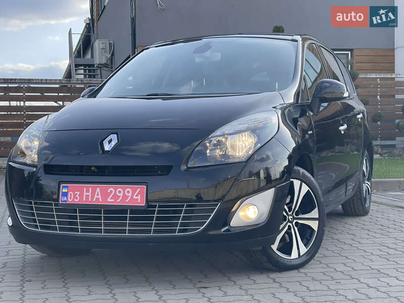 Мінівен Renault Grand Scenic 2012 в Стрию