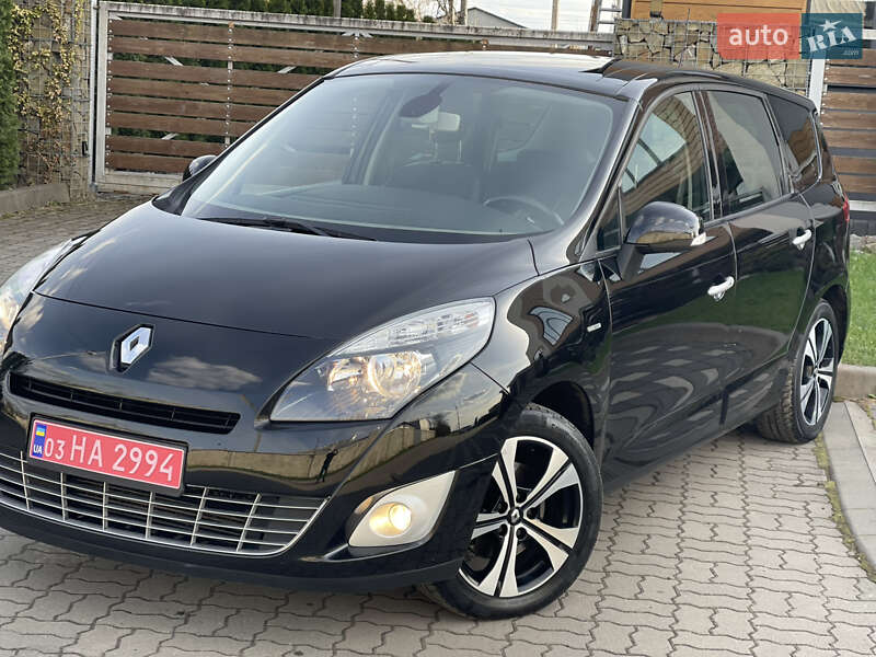 Мінівен Renault Grand Scenic 2012 в Стрию