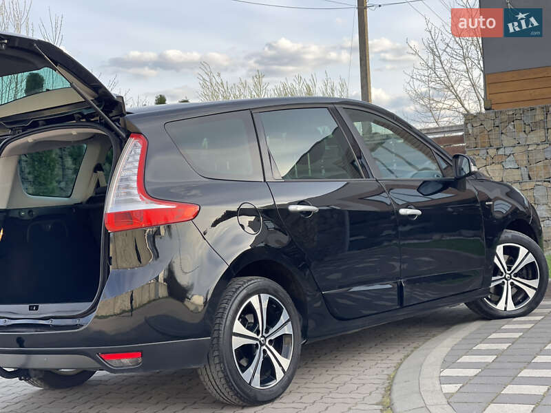 Мінівен Renault Grand Scenic 2012 в Стрию