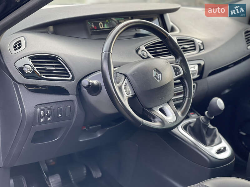 Мінівен Renault Grand Scenic 2012 в Стрию