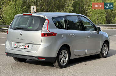 Минивэн Renault Grand Scenic 2011 в 
