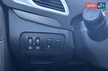 Минивэн Renault Grand Scenic 2010 в 