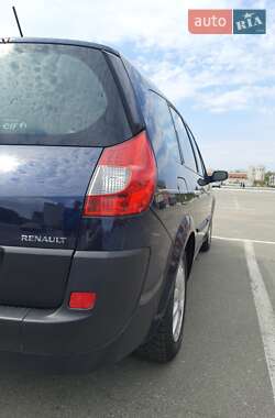 Минивэн Renault Grand Scenic 2007 в 