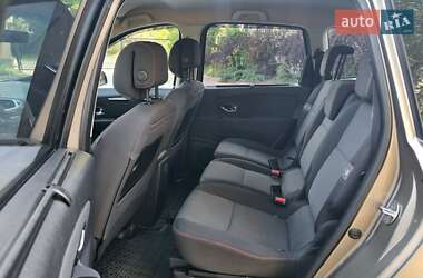 Мінівен Renault Grand Scenic 2012 в 