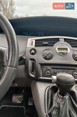 Мінівен Renault Grand Scenic 2005 в 