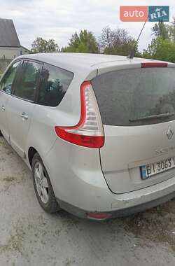 Мінівен Renault Grand Scenic 2009 в 