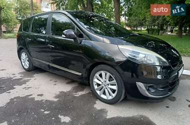 Минивэн Renault Grand Scenic 2012 в 