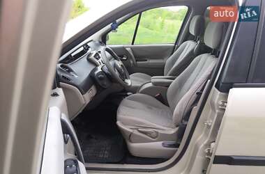 Минивэн Renault Grand Scenic 2006 в 