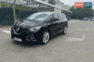 Минивэн Renault Grand Scenic 2019 в 