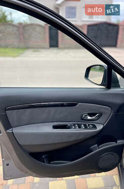Мінівен Renault Grand Scenic 2013 в 