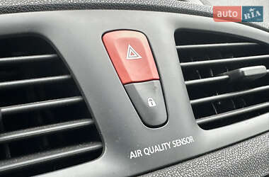 Минивэн Renault Grand Scenic 2011 в 