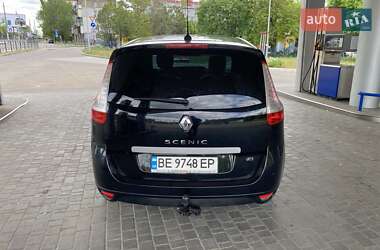 Мінівен Renault Grand Scenic 2011 в 