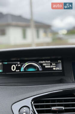 Мінівен Renault Grand Scenic 2012 в 