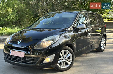 Минивэн Renault Grand Scenic 2010 в Остроге