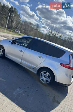Минивэн Renault Grand Scenic 2013 в Киеве