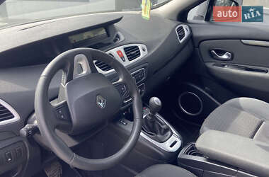 Мінівен Renault Grand Scenic 2010 в 
