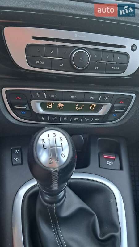 Минивэн Renault Grand Scenic 2015 в Ковеле