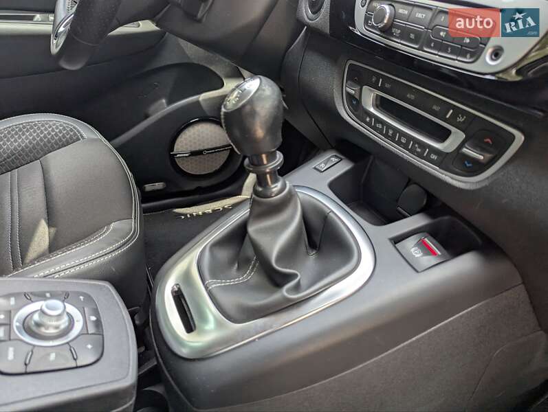 Мінівен Renault Grand Scenic 2014 в Луцьку