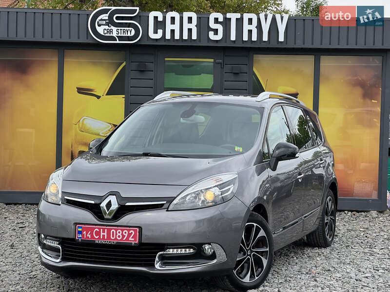 Renault Grand Scenic 2015