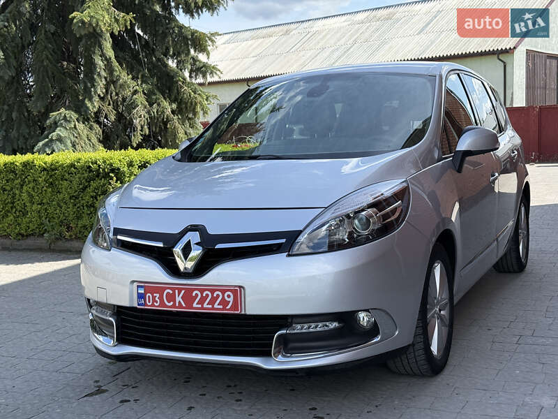 Renault Grand Scenic 2012
