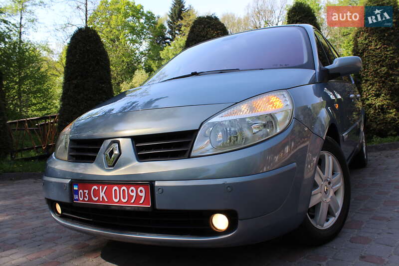 Renault Grand Scenic 2005